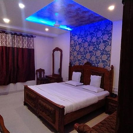 Hotel Shalimar Executive, Uran Islampur Peth  Экстерьер фото